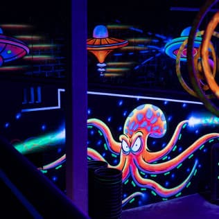 Laser tag arena 6